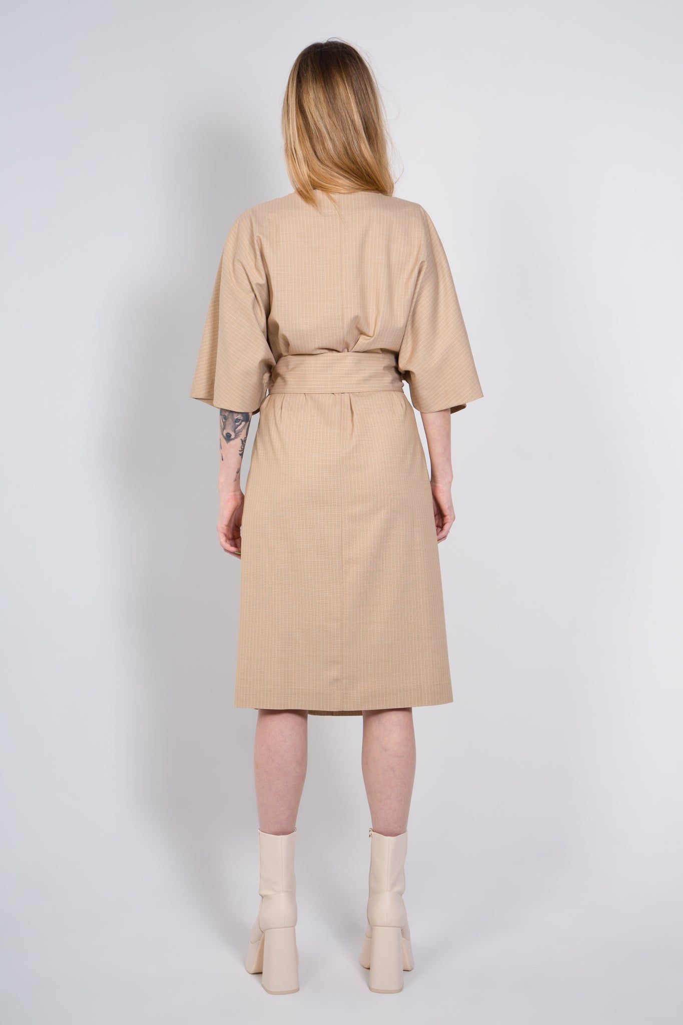 ARI - Long Kimono Striped Beige